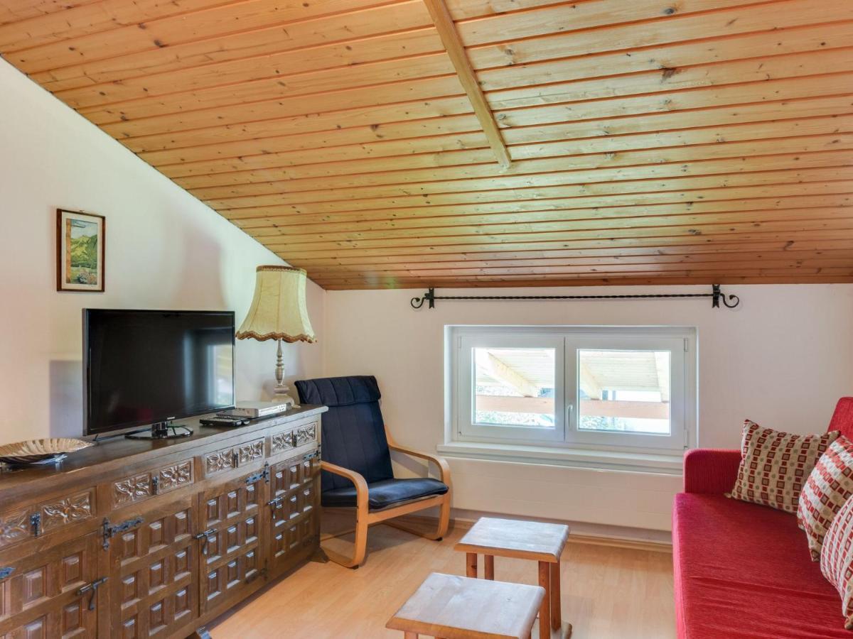 Spacious Chalet In Maishofen Near Forest Buitenkant foto